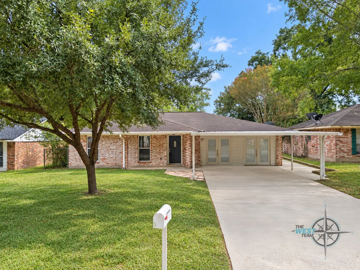 707 Hildred Avenue, Conroe, TX 77303 - #1