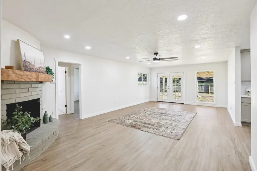 950 Buoy Road, Houston, TX 77062 - Image #2