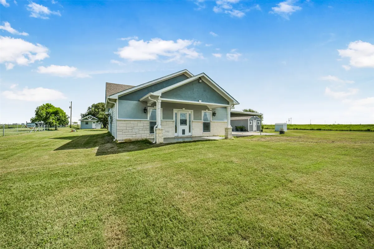 11301 S Fm 441 Road, Louise, TX 77455 - #1