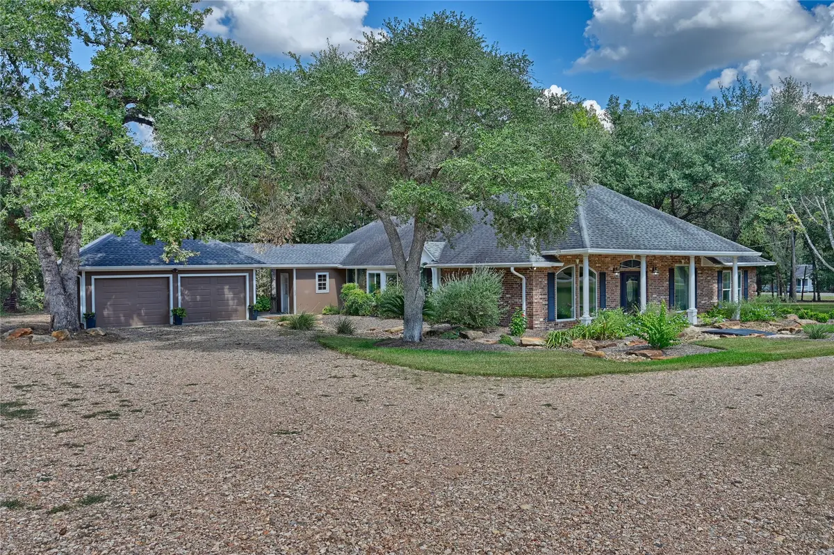 5603 Sandy Creek Lane, Brenham, TX 77833 - Image #1