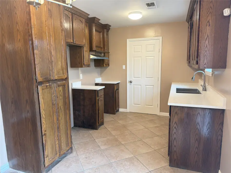 12727 Zavalla Street, Houston, TX 77085 - Image #3