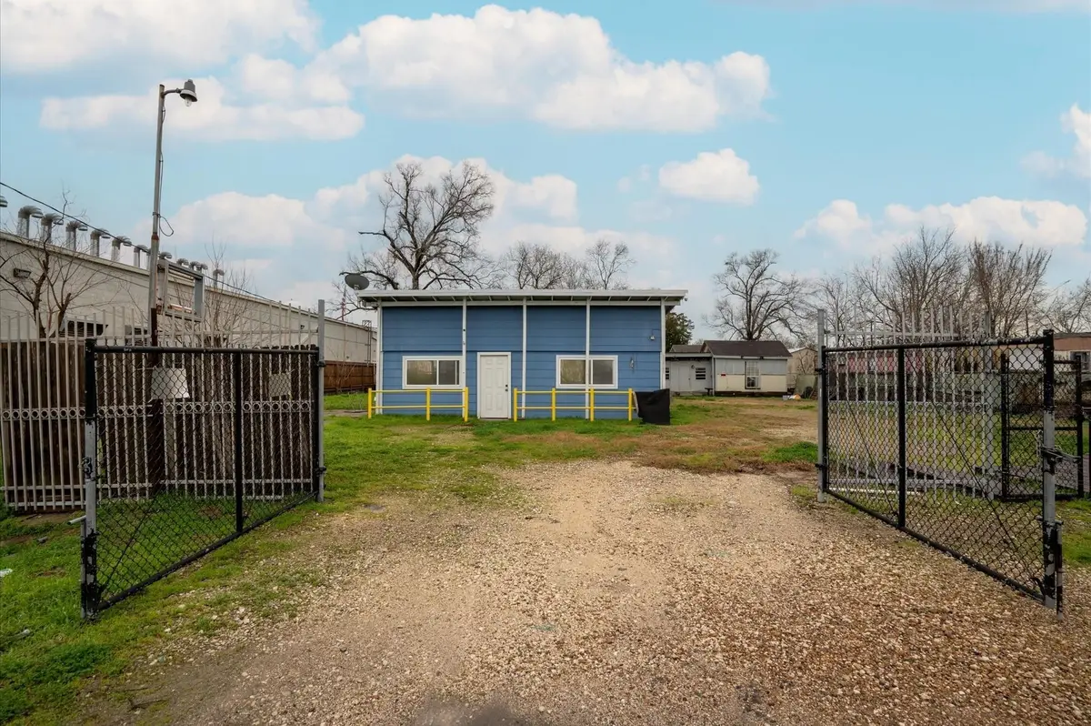 13842 Laredo Street, Houston, TX 77015 - Image #1