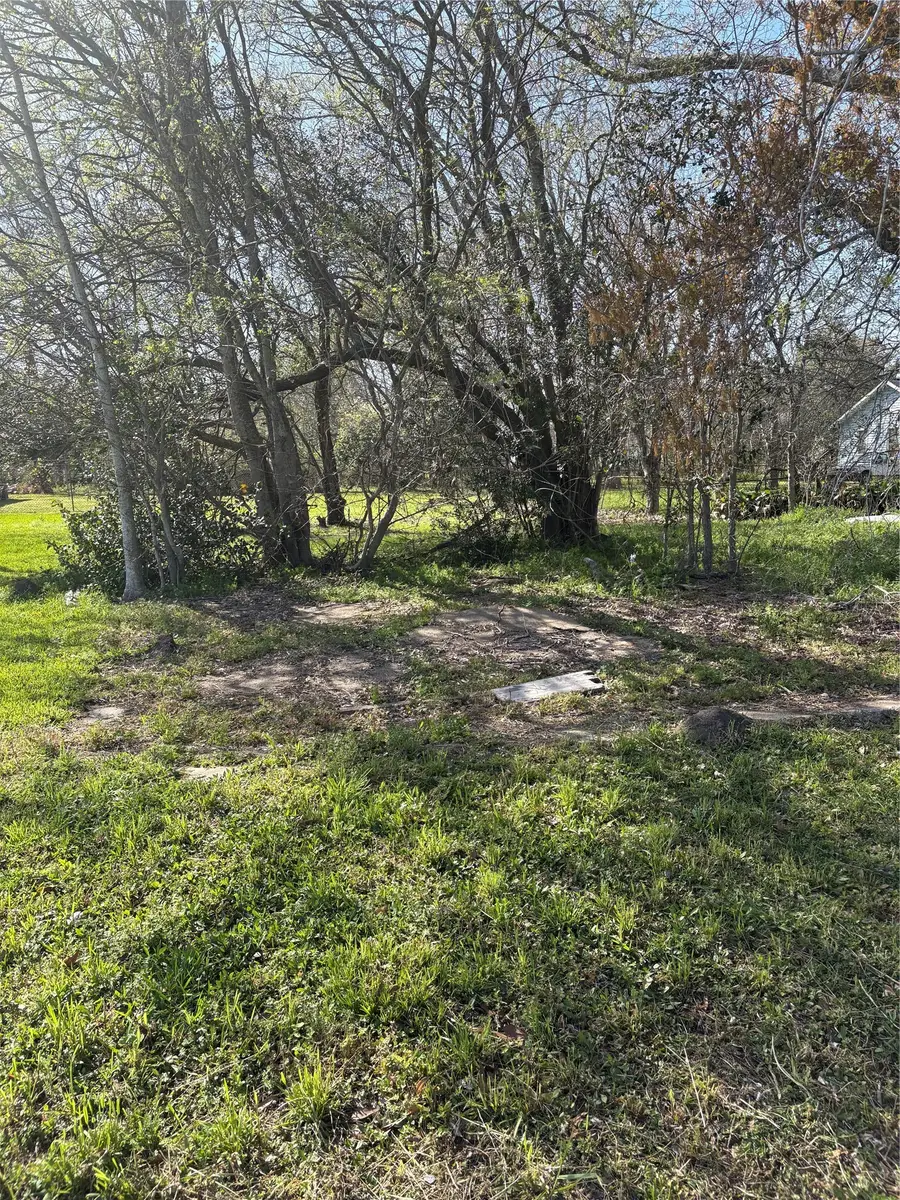 3435 Houston Street, Beaumont, TX 77705 - #2