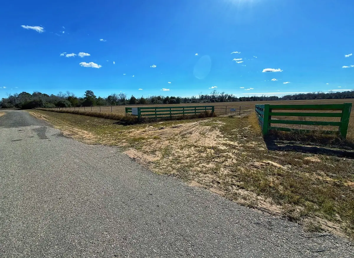 3763 Cr 490, Normangee, TX 77871 - Image #1