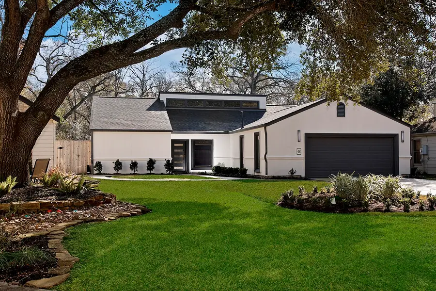 46 N Autumnwood Way, The Woodlands, TX 77380 - #2