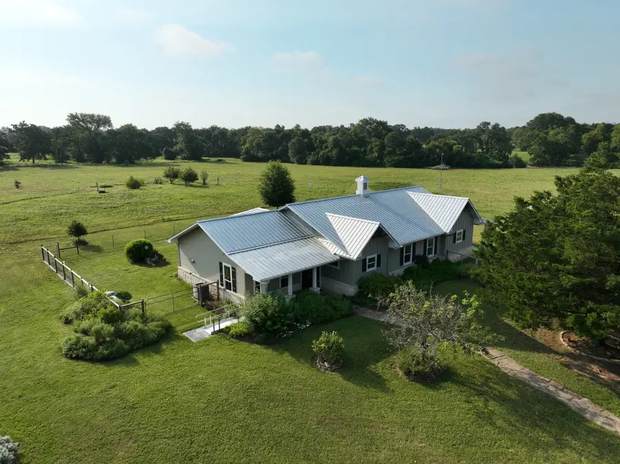 28322 Mellman Road, Hempstead, TX 77445 - Image #2