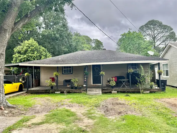 1219 S 13th Street, Nederland, TX 77627