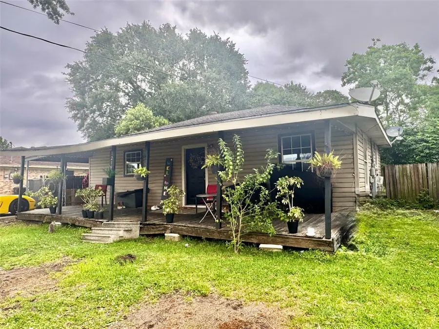 1219 S 13th Street, Nederland, TX 77627 - #2