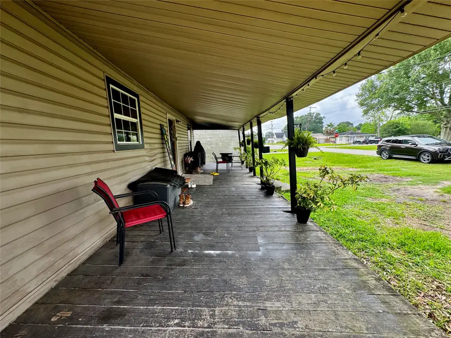 1219 S 13th Street, Nederland, TX 77627 - #3