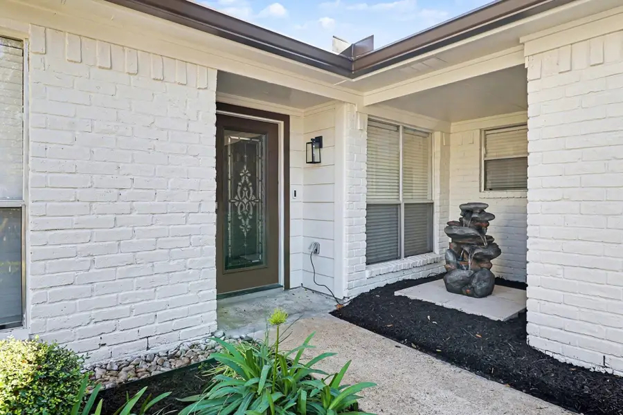11726 Fallwood Drive, Houston, TX 77065 - Image #2