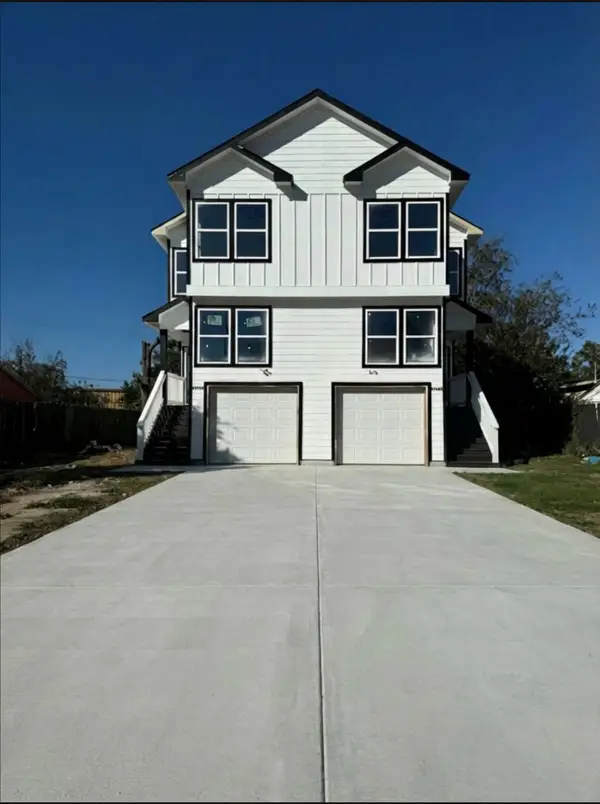 5519 Ospre Y Drive #A/B, Houston, TX 77048
