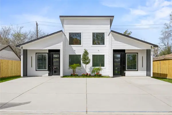 7710 Sharondale Drive #A and B, Houston, TX 77033