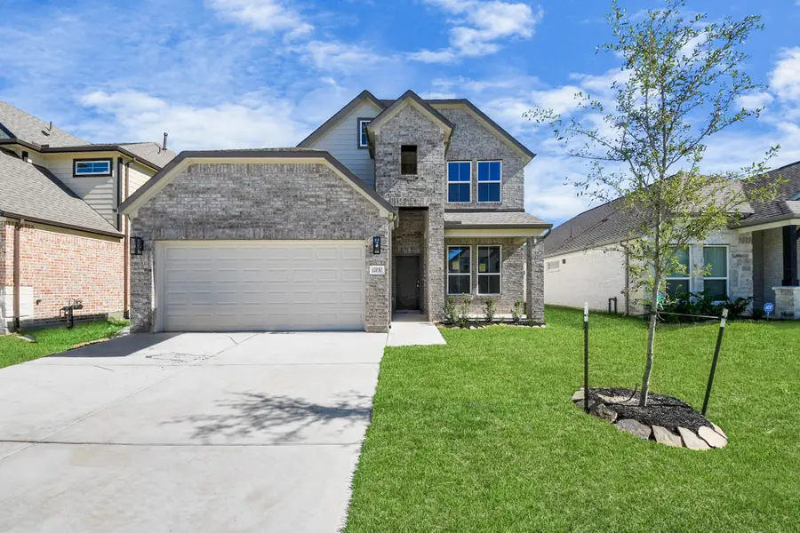12030 Maple Oak Drive, Houston, TX 77066 - Image #3