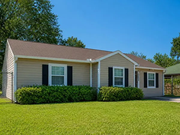 4406 Dacca Drive, Houston, TX 77047
