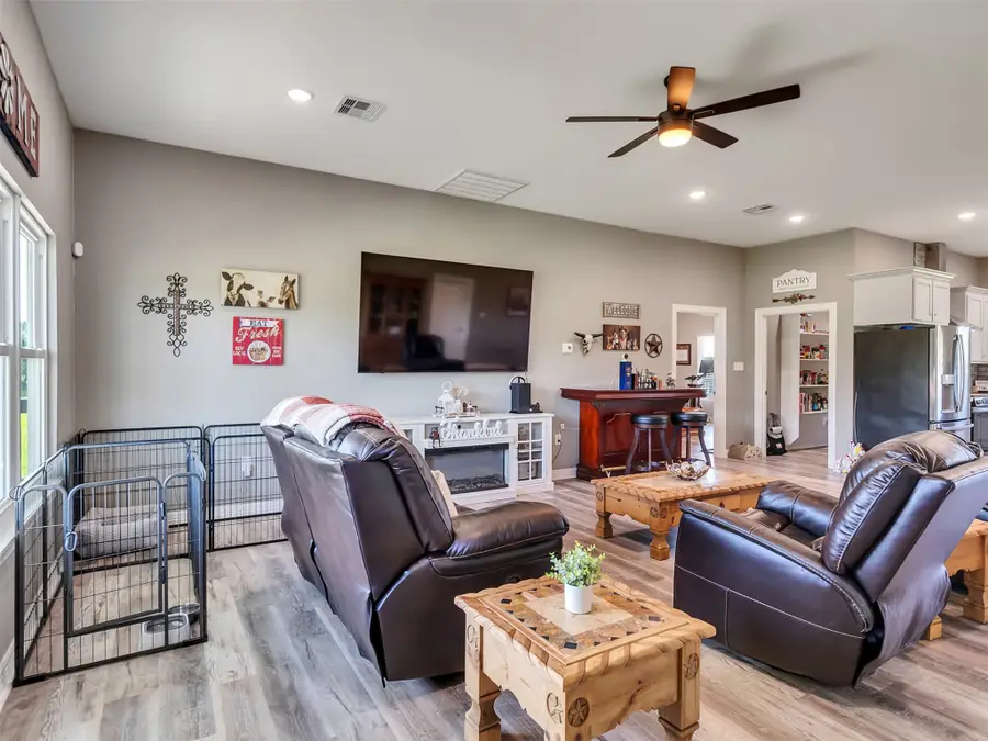 2797 County Road 519, Brazoria, TX 77422 - #2