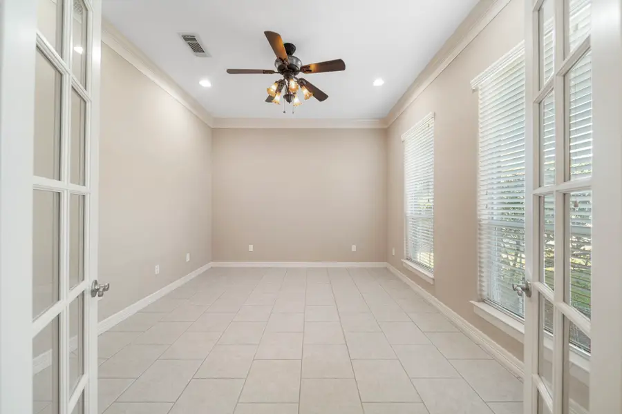 14911 Hyde Park Place, Houston, TX 77069 - Image #3