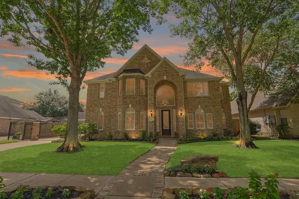 17806 W Copper Lakes Drive, Houston, TX 77095