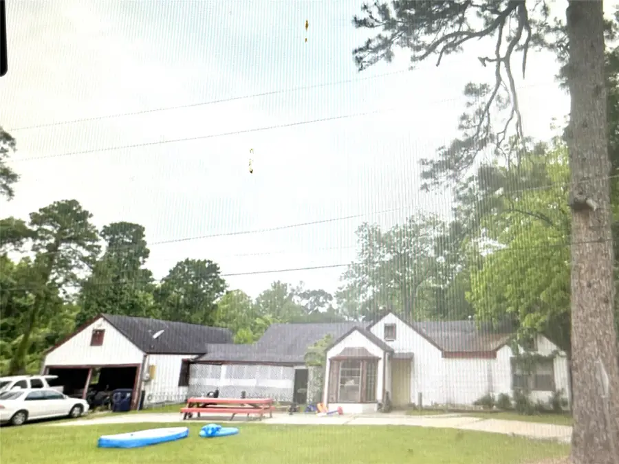 310 Ogletree Street, Livingston, TX 77351 - #3