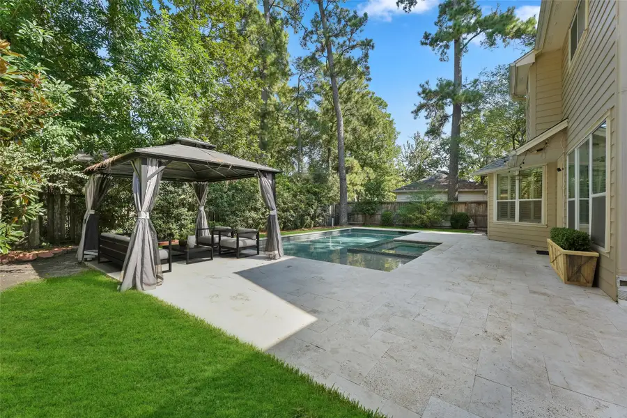 26 Lucky Leaf Court, The Woodlands, TX 77381 - Image #3