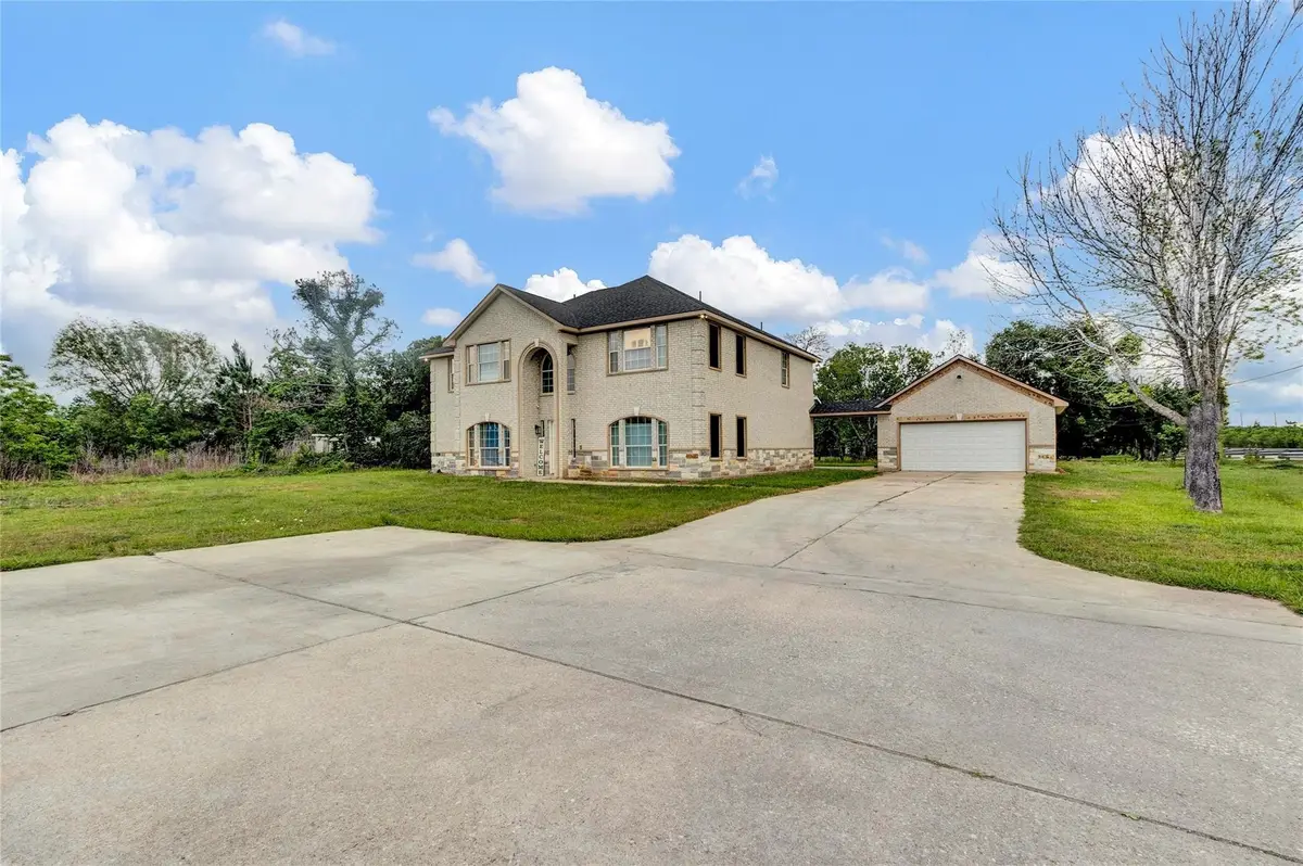 7812 Wade Road, Baytown, TX 77521 - Image #1