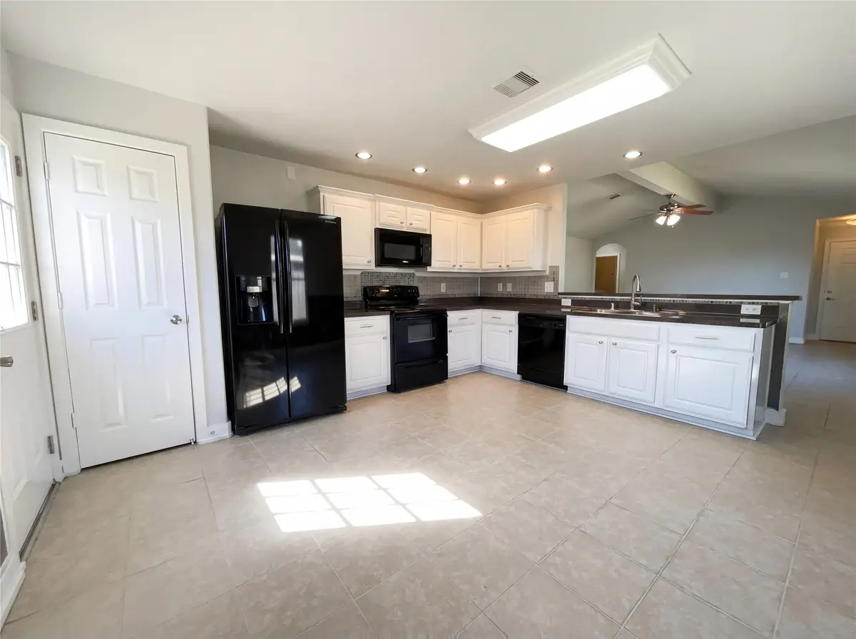 7015 Rosebud Hollow Lane, Richmond, TX 77469 - Image #1