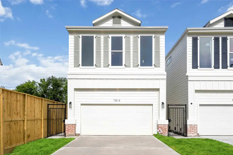 10616 Ashville Drive, Houston, TX 77051 - Image #2