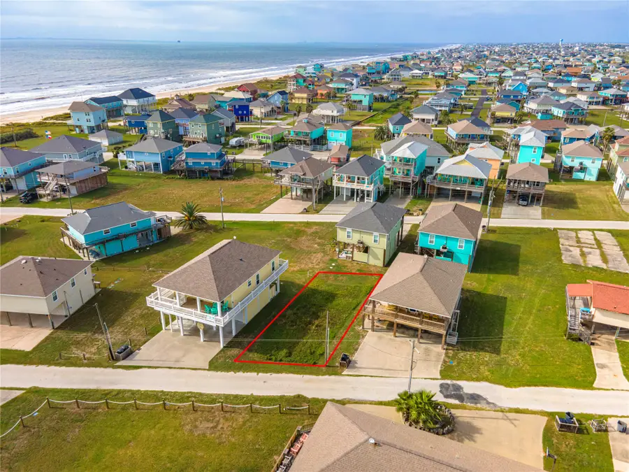 955 Fisherman Drive S, Crystal Beach, TX 77650 - #3