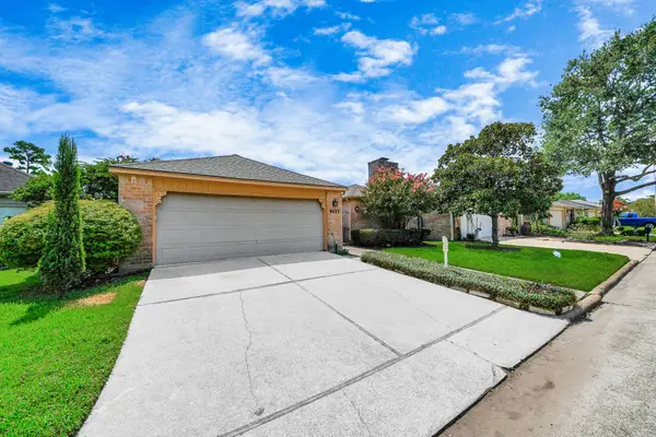 6523 Oakland Hills Drive, Houston, TX 77069