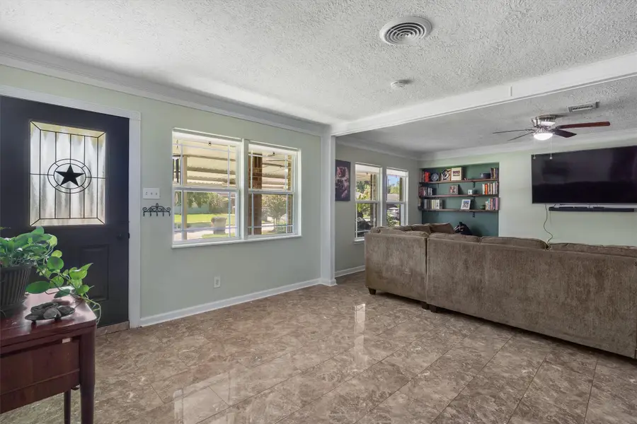 811 Globe Street, Houston, TX 77034 - Image #2