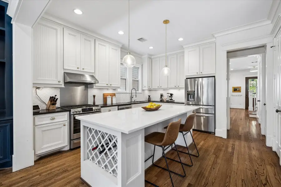 638 W 17th Street, Houston, TX 77008 - #2