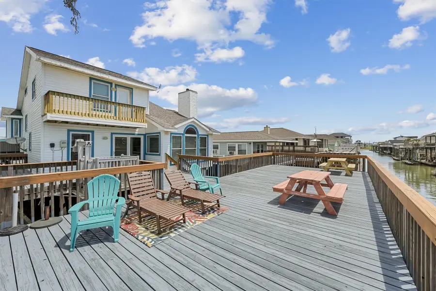 313 Schooner Drive, Freeport, TX 77541 - Image #3