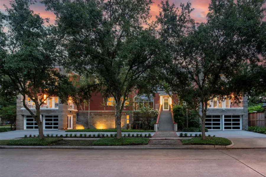 3211 Pittsburg Street, West University Place, TX 77005 - Image #2