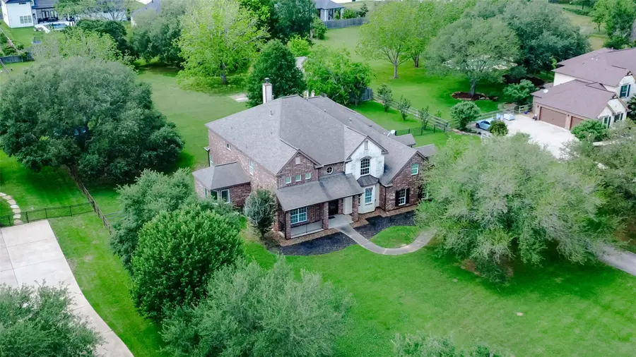 3623 Wellspring Lake Drive, Fulshear, TX 77441 - Image #2