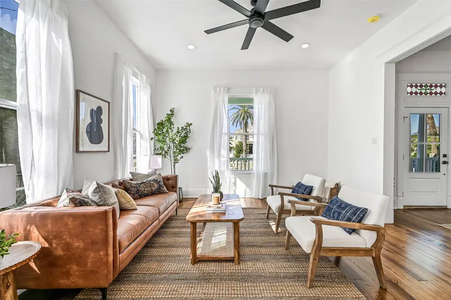 2010 Rosenberg Street, Galveston, TX 77550 - Image #3