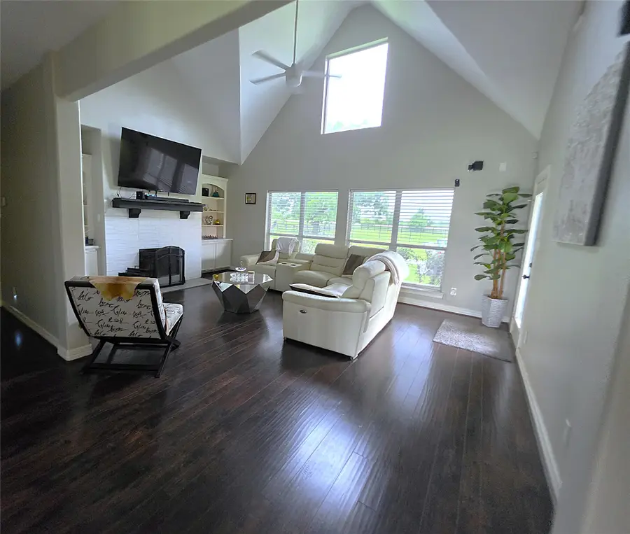 202 Lakeland Circle, Rosharon, TX 77583 - #2