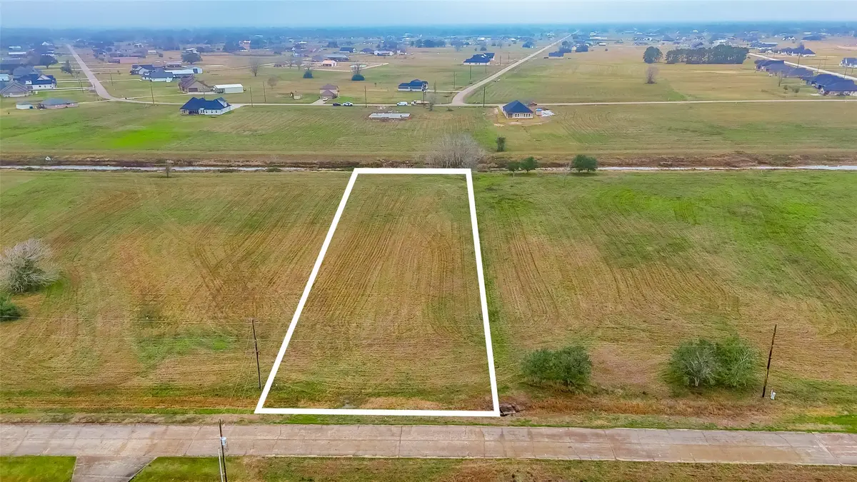 360 Brahman Trail, Angleton, TX 77515 - Image #1