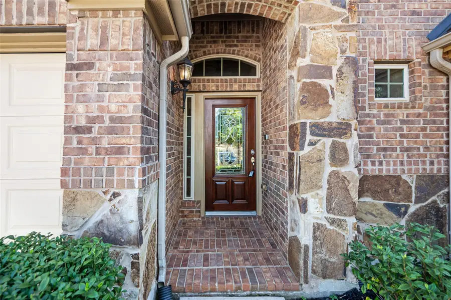 2411 Linden Bluff Court, Sugar Land, TX 77479 - #2