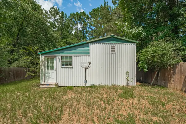 477 Canadian Dr, Trinity, TX 75862