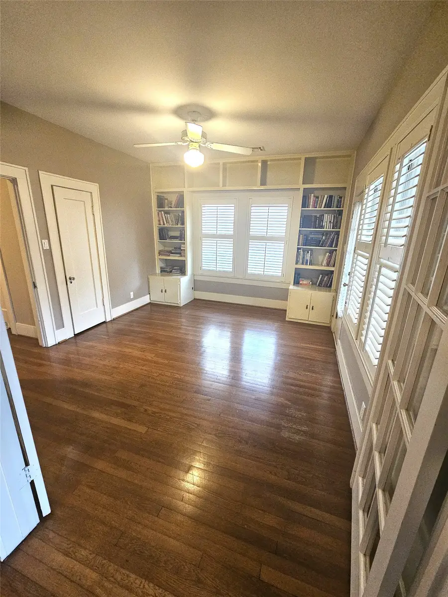 2046 W Main Street, Houston, TX 77098 - Image #3