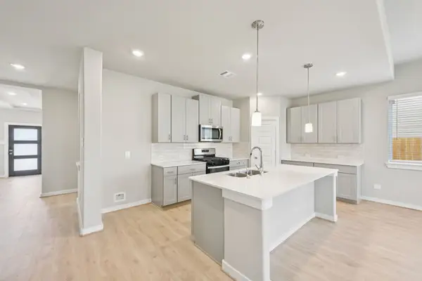 29015 Farmhouse Estates Drive, Waller, TX 77484