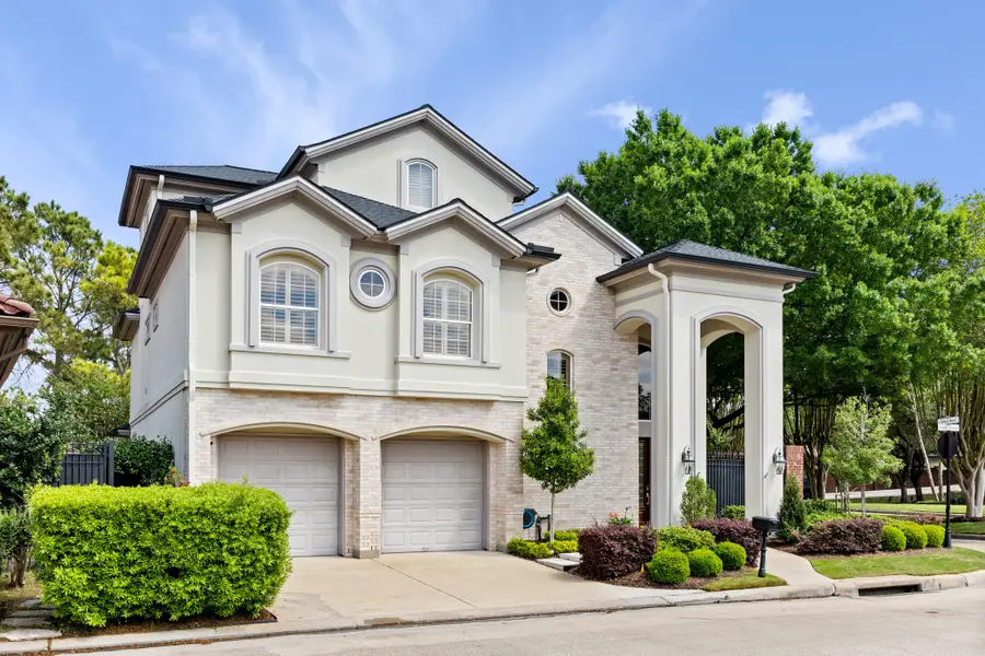 2814 Tudor Manor, Houston, TX 77082 - #2