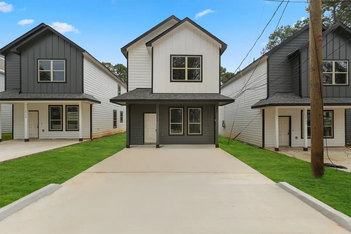 10176 Barberry Street, Willis, TX 77318 - Image #1