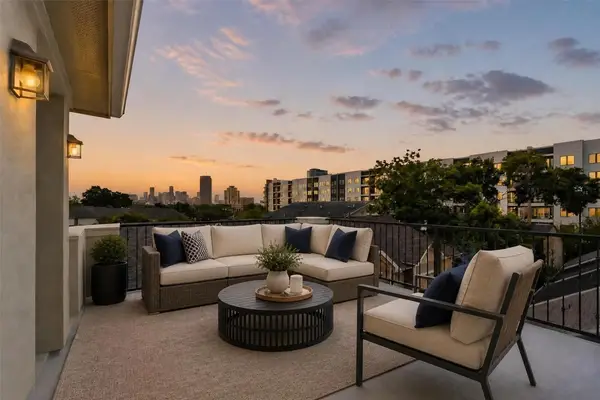 118 Reinerman Street, Houston, TX 77007