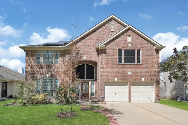 17726 Creek Bluff Lane, Cypress, TX 77433