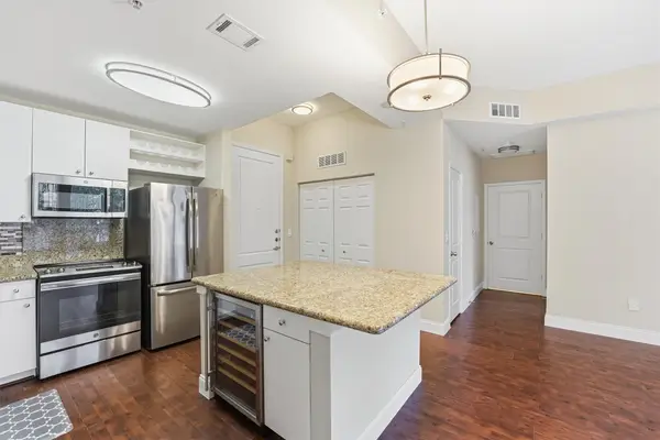 3505 Sage Road #208, Houston, TX 77056