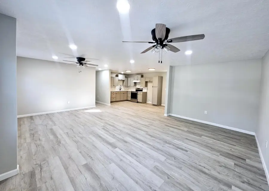 5190 Parkview Drive, Beaumont, TX 77705 - Image #3