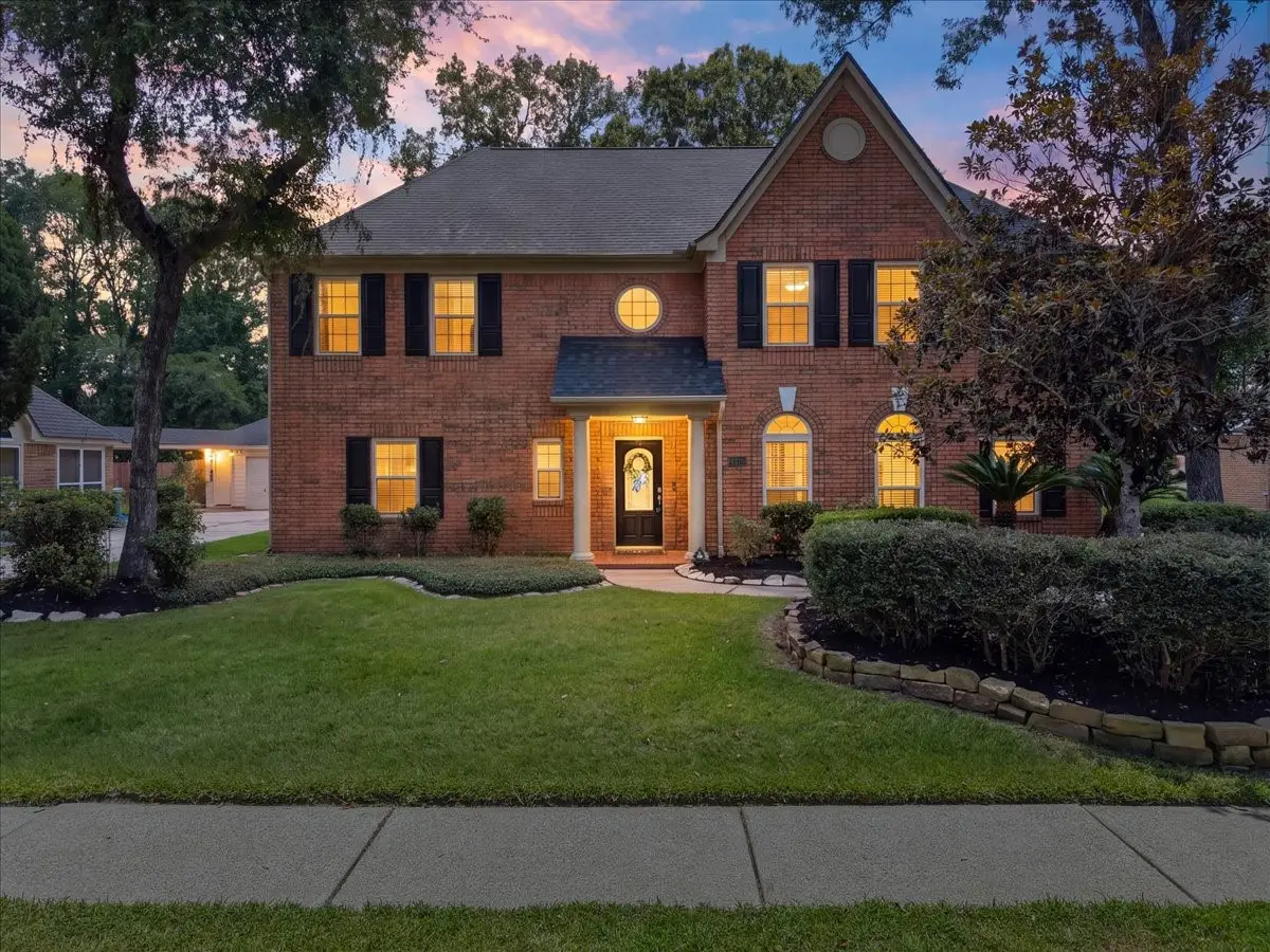 4318 Island Hills Drive, Pasadena, TX 77059 - #1