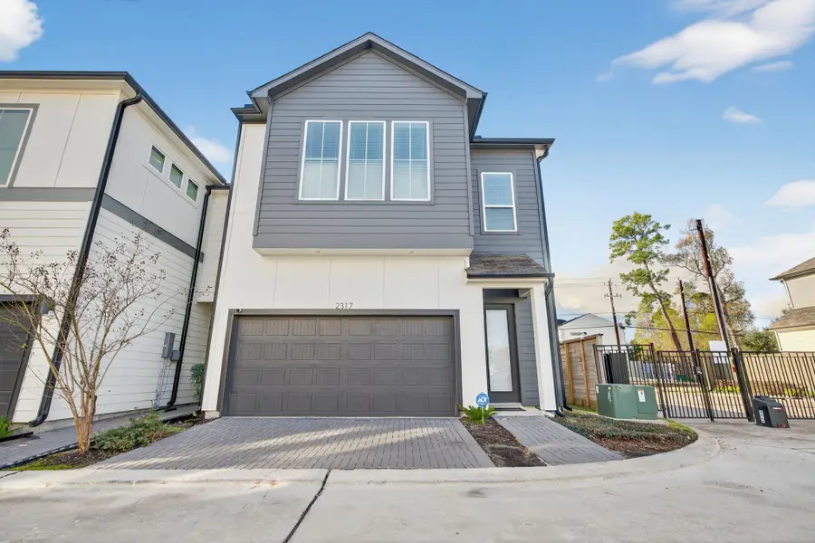 2317 Warhol Way, Houston, TX 77091 - Image #3