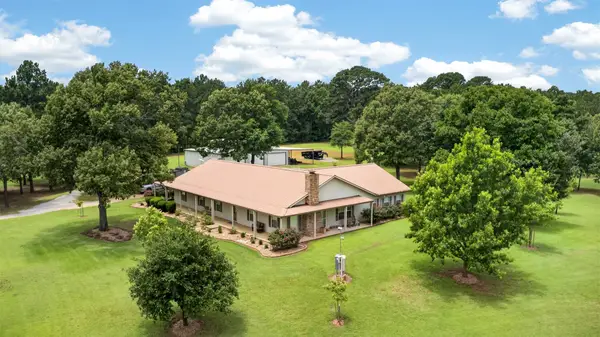 639 County Road 2280, Grapeland, TX 75844