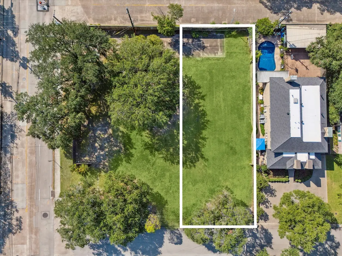 5203 Del Monte Drive, Houston, TX 77056 - Image #1